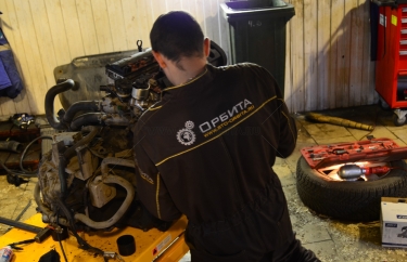 Установка навесного оборудования Пежо 407