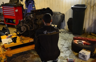 Установка навесного оборудования Пежо 407