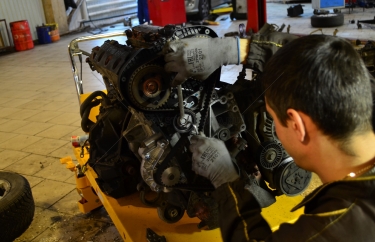 Пежо 407 замена двигателя (подробные фото)