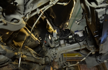 Подкапотное пространство Пежо 407