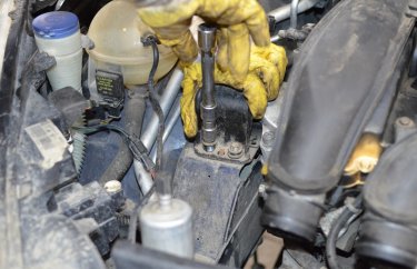 Замена мотора Пежо 308 (подробные фото)