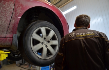 Диагностика подвески на Пежо 408