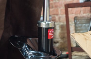 Диагностика подвески и замена амортизаторов Пежо 4007 (подробные фото и видео)