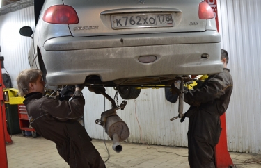 Установка восстановленной балки Пежо 206