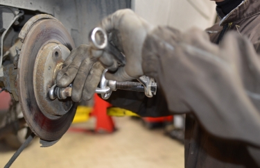 Снимаем ступицу Пежо 206