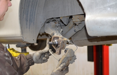 Разборка тормозной системы Пежо 206