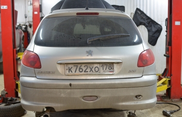 Замена задней балки Пежо 206