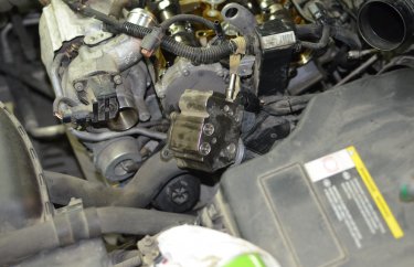 Замена ТНВД Пежо 508 (подробные фото)