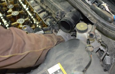Замена ТНВД Пежо 508 (подробные фото)