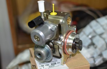 Замена ТНВД Пежо 508 (подробные фото)