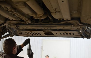 Снятие защиты картера с Пежо Партнер