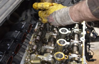 Замена ГБЦ Пежо 308 (подробные фото)