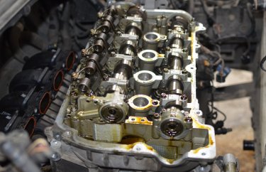 Замена ГБЦ Пежо 308 (подробные фото)