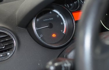 Замена ГБЦ Пежо 308 (подробные фото)