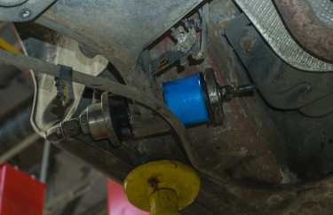 Замена сайлентблоков задней балки Пежо 308 (подробные фото и видео)