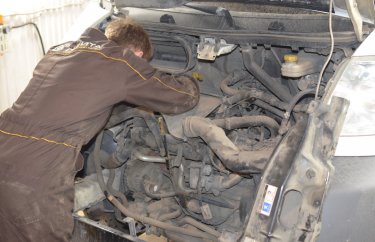 Снимаем всё навесное оборудование Пежо Боксер