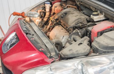 Заправка кондиционера Пежо/Ситроен (подробные фото и видео)