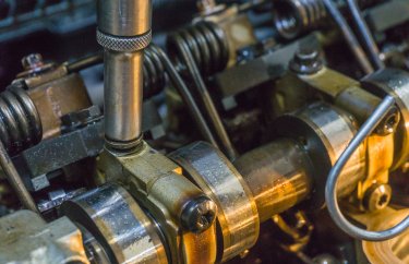 Замена цепи ГРМ и маслосъёмных колпачков EP6 Пежо 308 (подробные фото и видео)