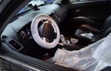 Клин сет для сохранения чистоты в салоне.